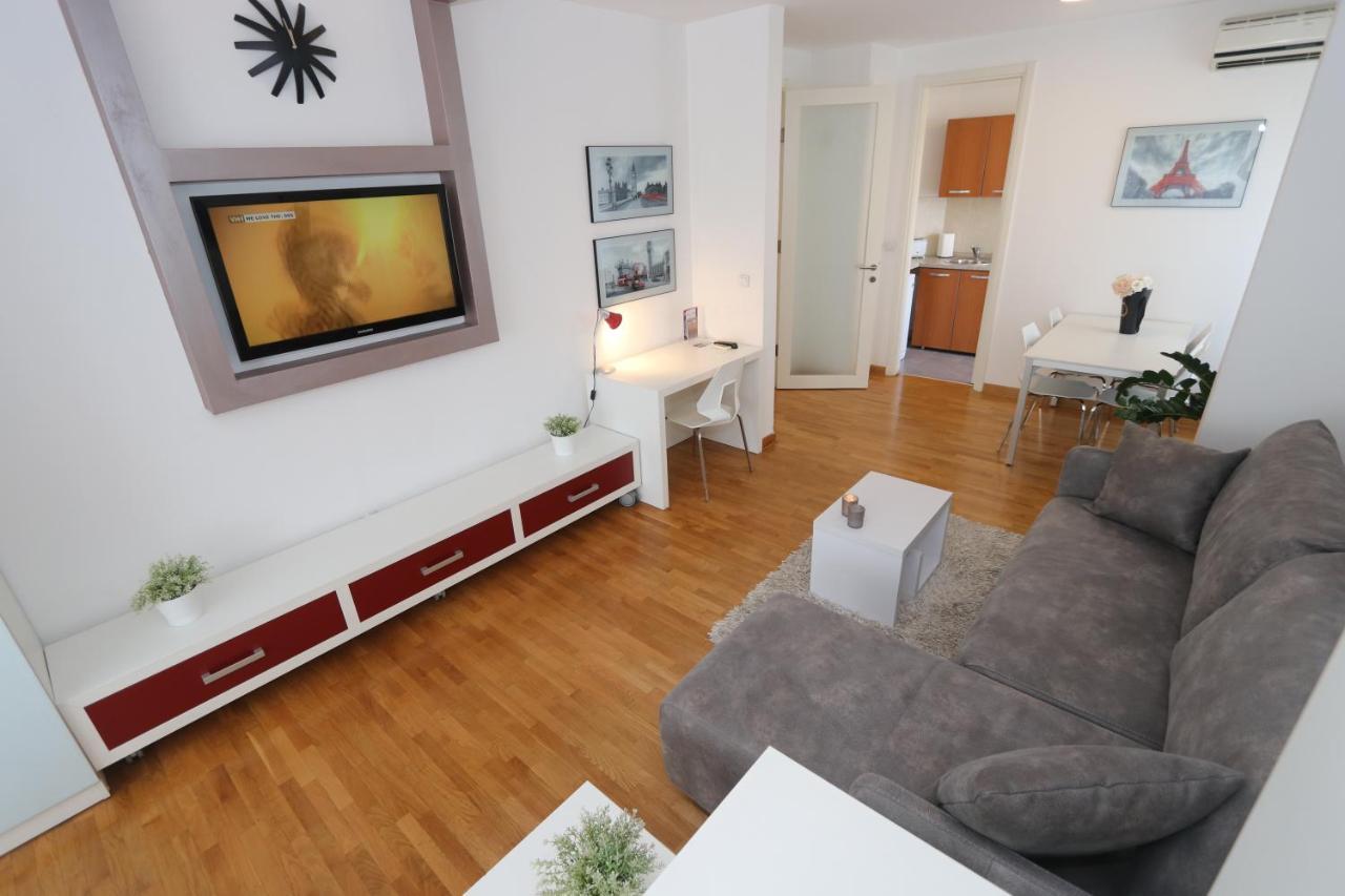 New Belgrade Apartment Belville, Parking 5 Evra Dan Exterior foto