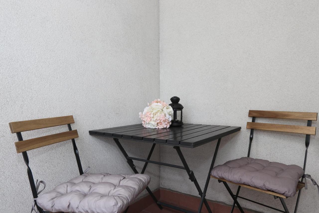 New Belgrade Apartment Belville, Parking 5 Evra Dan Exterior foto